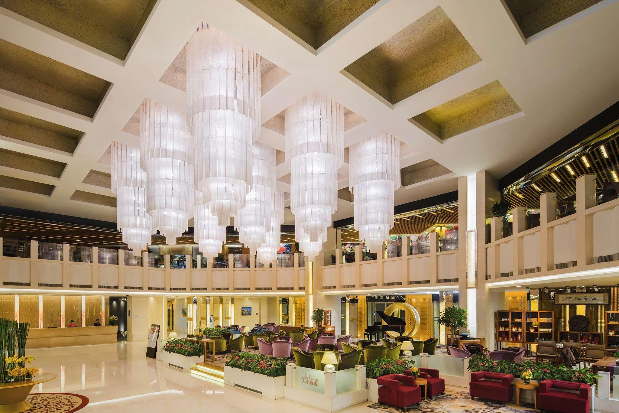 Kempinski Отель 5*