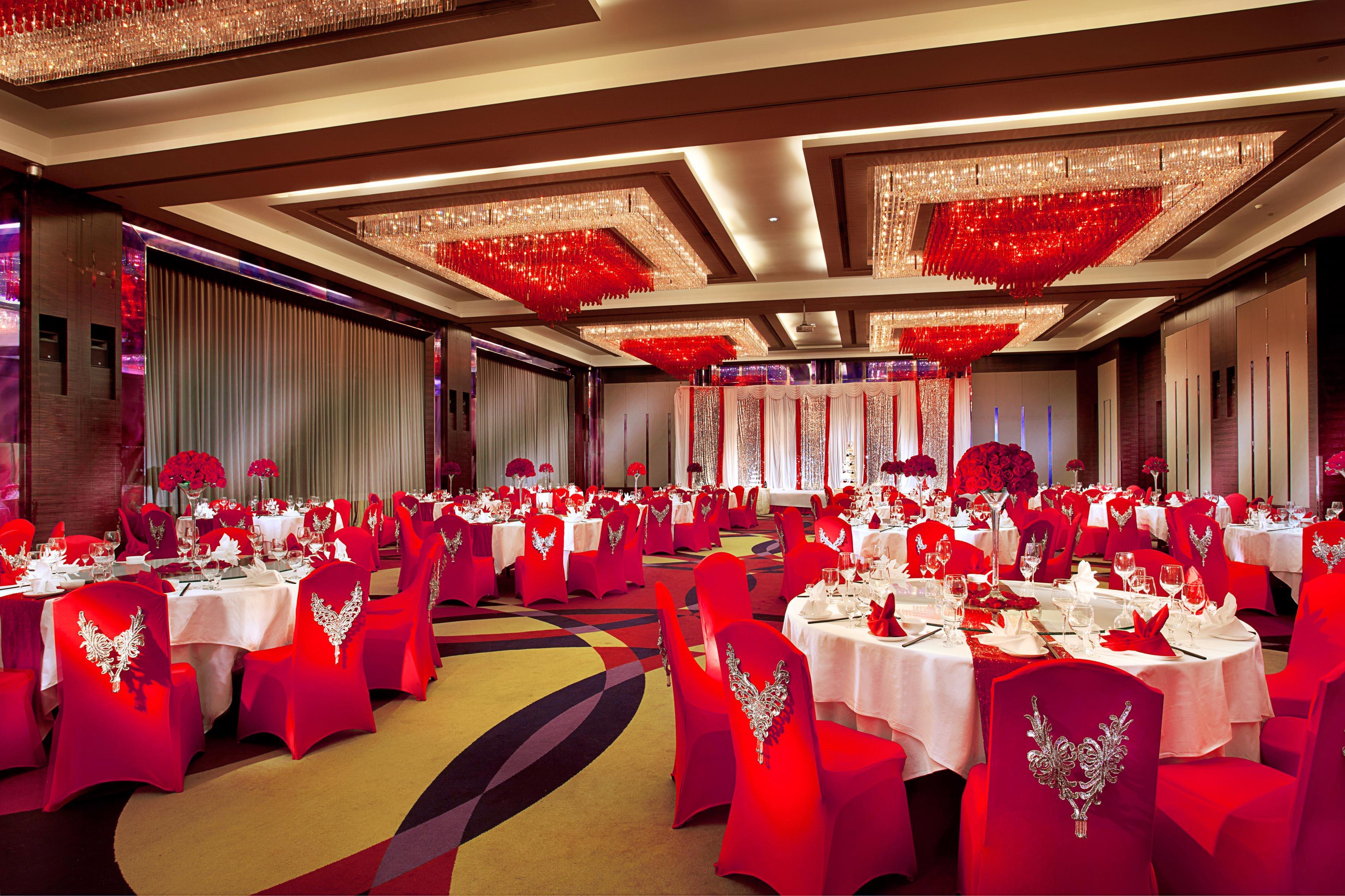 Отель Kempinski 5*