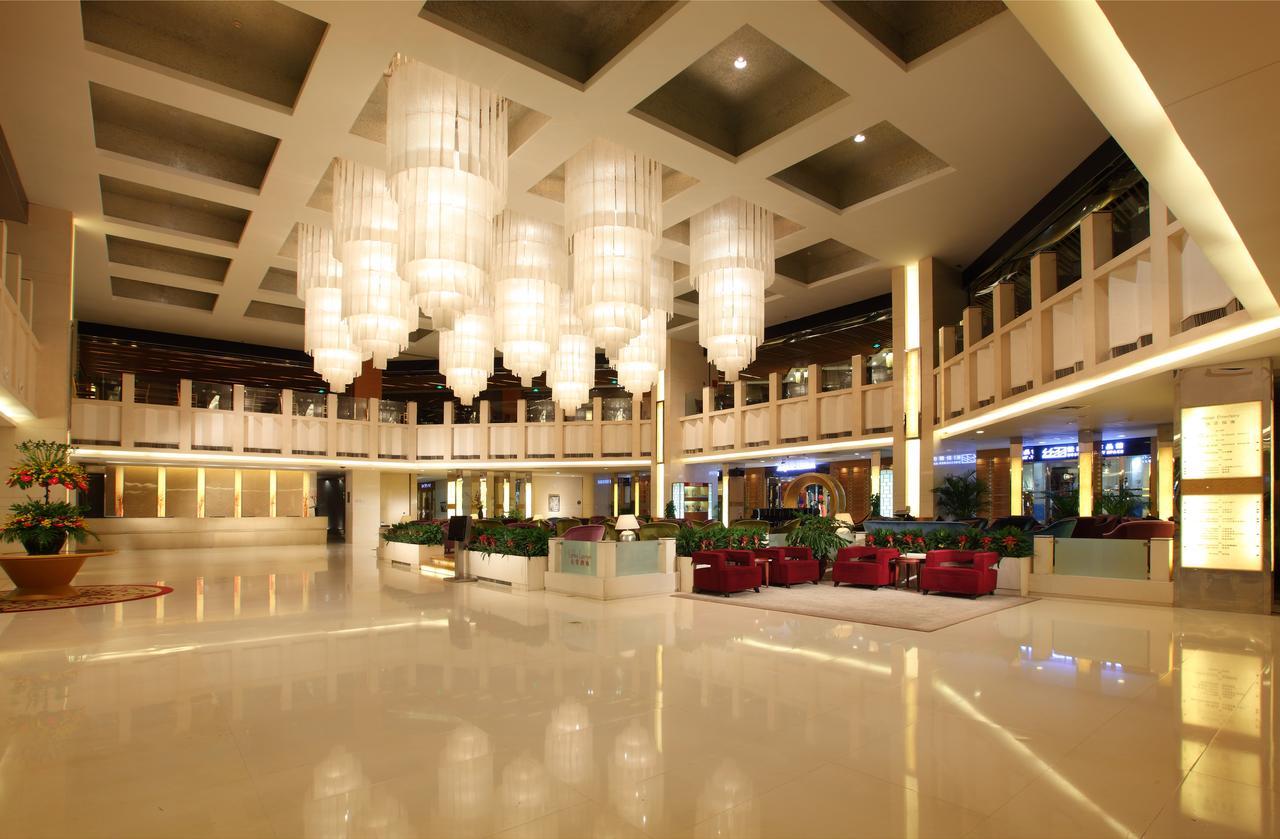 Отель Kempinski